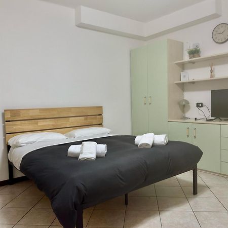 Roncati 7 Center Town Studio Apartments Bellagio Kültér fotó