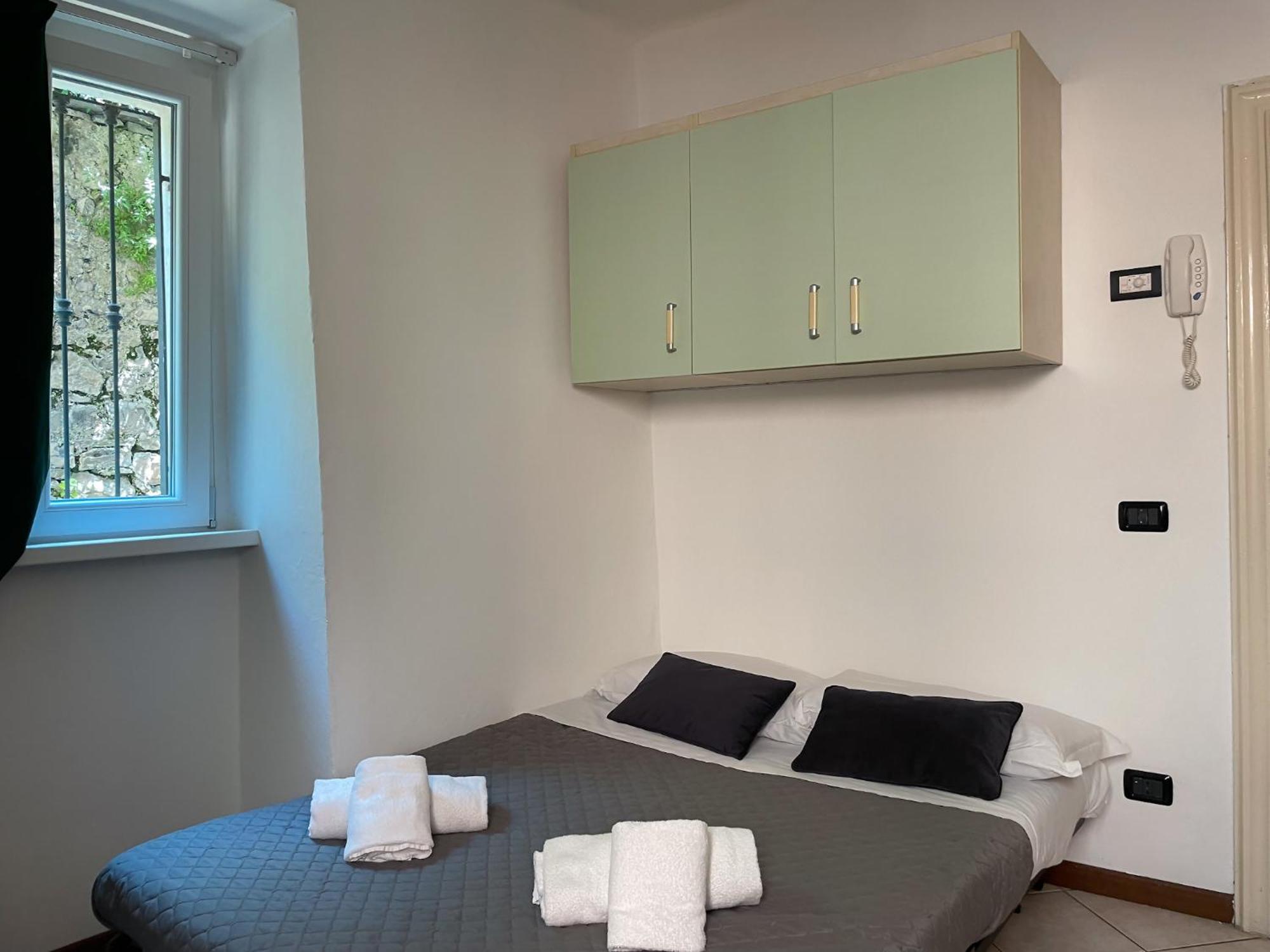 Roncati 7 Center Town Studio Apartments Bellagio Kültér fotó