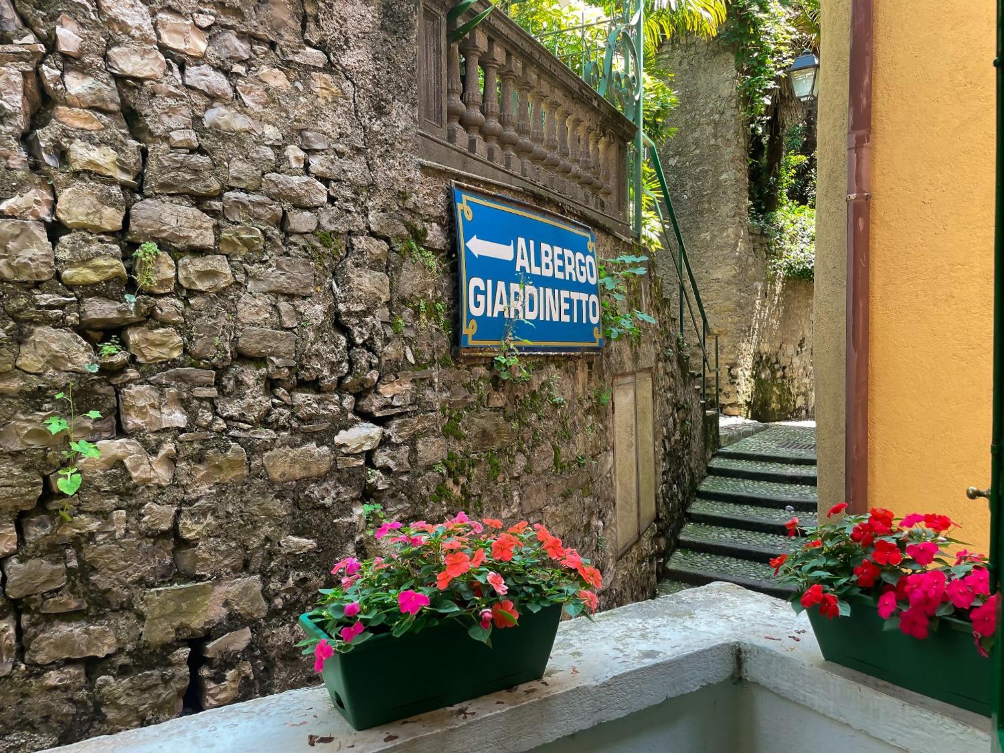Roncati 7 Center Town Studio Apartments Bellagio Kültér fotó